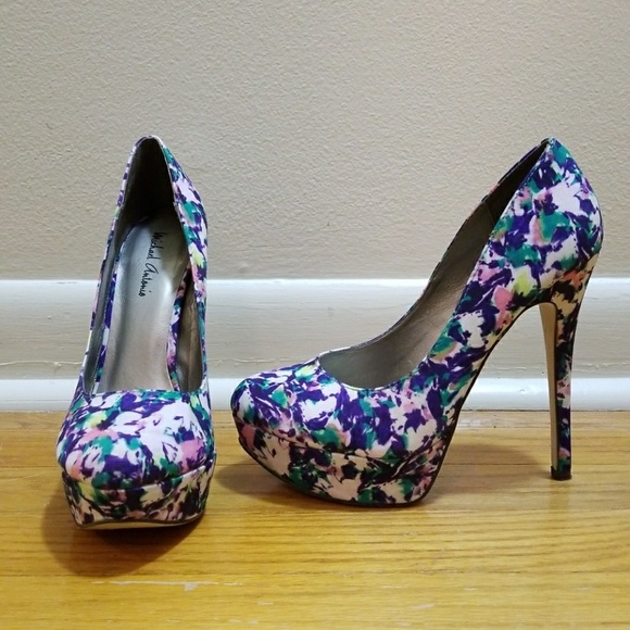 Michael Antonio Shoes - Michael Antonio floral print heels size 5.5